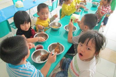 Thông báo Mời phụ huynh tham gia “Một ngày hoạt động tại trường mầm non” Thông báo Mời phụ huynh tham gia “Một ngày hoạt động tại trường mầm non”